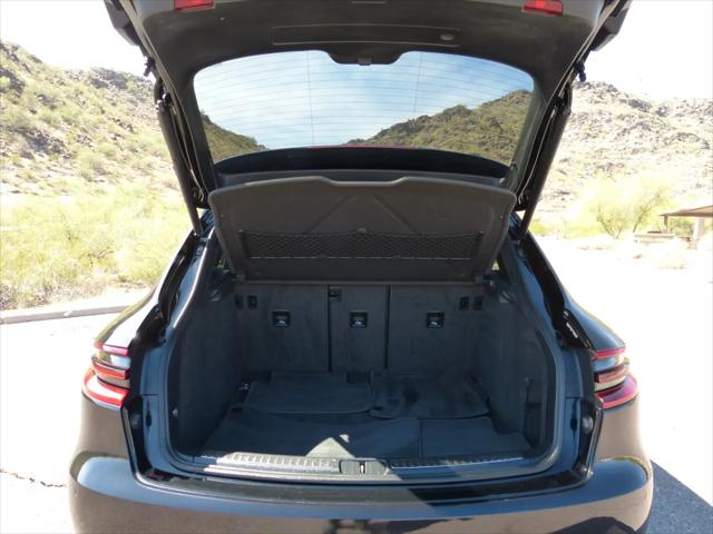 2018 Porsche Macan Sport Edition