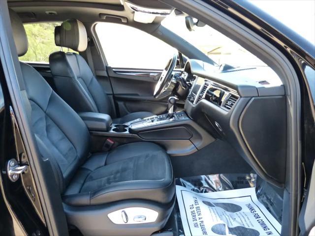 2018 Porsche Macan Sport Edition