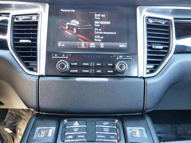 2018 Porsche Macan Sport Edition