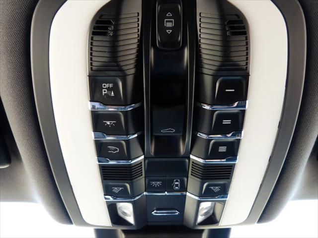 2018 Porsche Macan Sport Edition