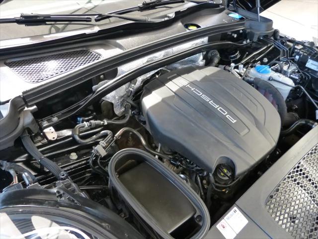 2018 Porsche Macan Sport Edition