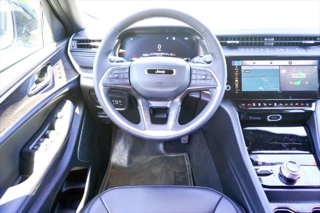 2026 Jeep Grand Cherokee L Limited 4x4