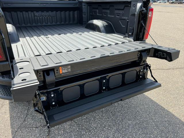 2026 GMC Sierra 2500HD Crew Cab, Standard Bed, Denali, 4WD