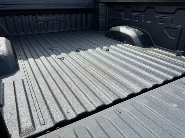 2026 GMC Sierra 2500HD Crew Cab, Standard Bed, Denali, 4WD