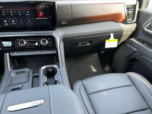 2026 GMC Sierra 2500HD Crew Cab, Standard Bed, Denali, 4WD