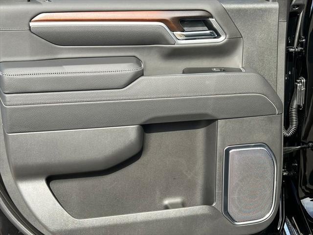 2026 GMC Sierra 2500HD Crew Cab, Standard Bed, Denali, 4WD
