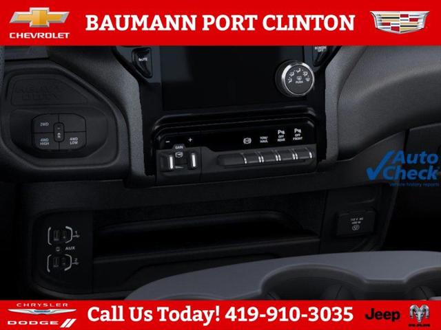 2026 Ram 3500 Tradesman Crew Cab 4x4 8' Box