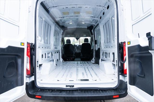 2023 Ford Transit Cargo Van Base