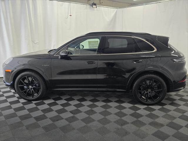 2026 Porsche Cayenne E-Hybrid Turbo