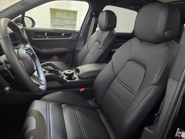 2026 Porsche Cayenne E-Hybrid Turbo