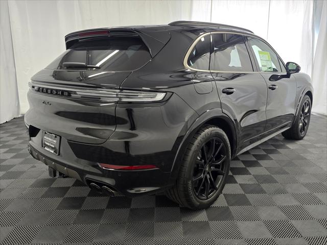 2026 Porsche Cayenne E-Hybrid Turbo