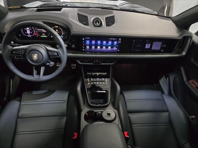 2026 Porsche Cayenne E-Hybrid Turbo