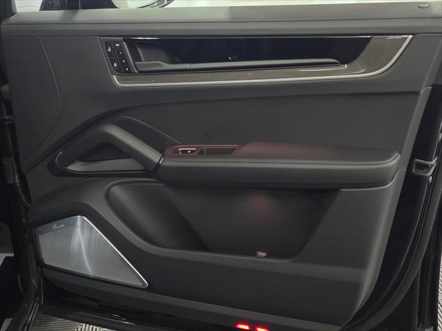 2026 Porsche Cayenne E-Hybrid Turbo
