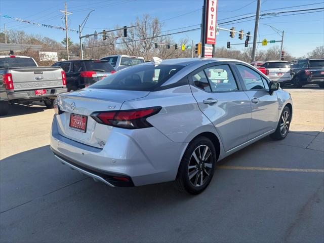 2021 Nissan Versa SV Xtronic CVT