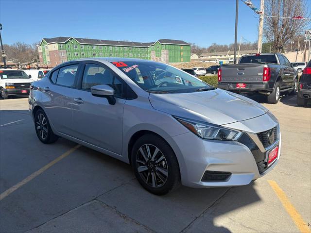 2021 Nissan Versa SV Xtronic CVT