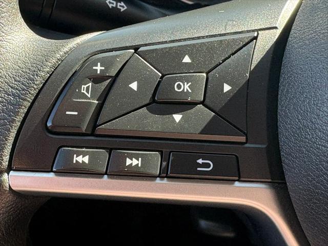 2021 Nissan Versa SV Xtronic CVT