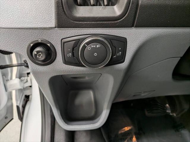 2019 Ford Transit 150 3dr LWB Medium Roof Cargo Van w/Sliding Passenger Side Door
