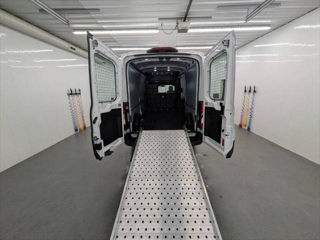 2019 Ford Transit 150 3dr LWB Medium Roof Cargo Van w/Sliding Passenger Side Door