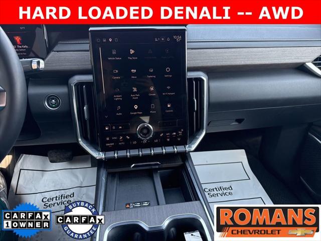 2024 GMC Acadia AWD Denali