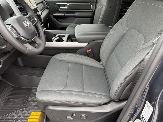 2026 Ram 1500 Big Horn Crew Cab 4x2 5'7" Box