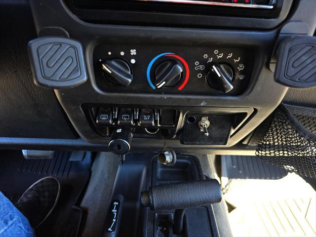 2004 Jeep Wrangler X