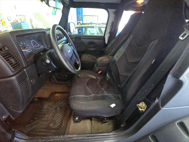 2004 Jeep Wrangler X
