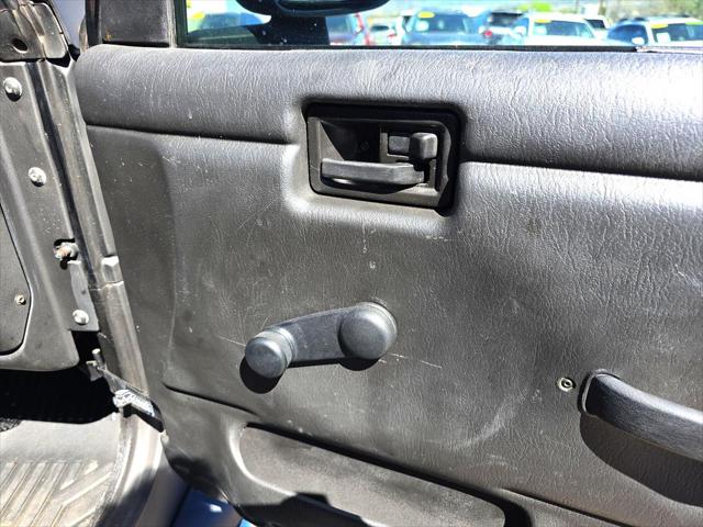 2004 Jeep Wrangler X