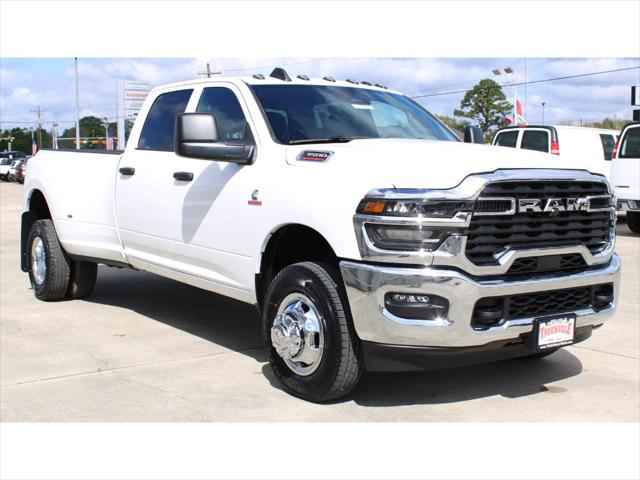 2026 Ram 3500 Tradesman Crew Cab 4x4 8' Box