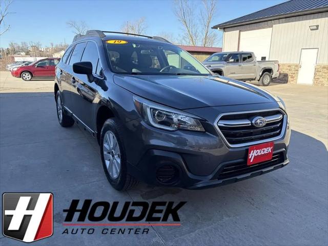2019 Subaru Outback 2.5i for sale in Marion, IA