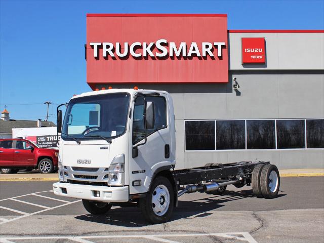 2025 Isuzu NRR Unknown