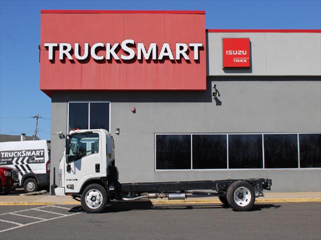 2025 Isuzu NRR Unknown
