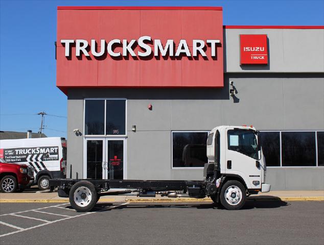 2025 Isuzu NRR Unknown