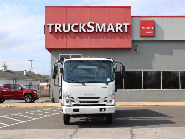 2025 Isuzu NRR Unknown