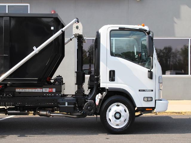 2025 Isuzu NRR Unknown
