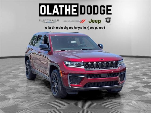 2026 Jeep Grand Cherokee Altitude 4x4