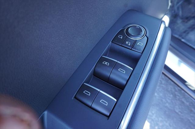 2026 GMC Acadia Denali FWD
