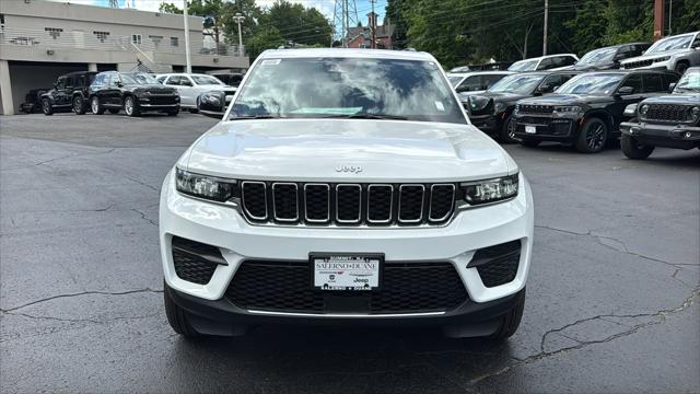 2026 Jeep Grand Cherokee GRAND CHEROKEE LAREDO X 4X4
