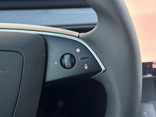 2026 Tesla Model Y AWD
