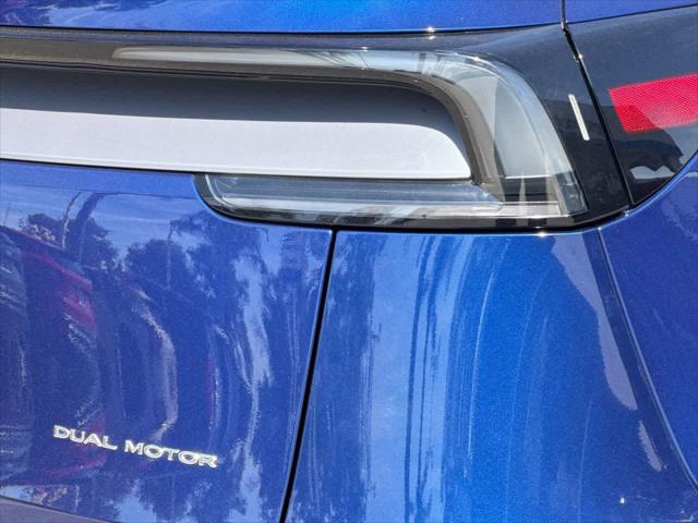 2026 Tesla Model Y AWD