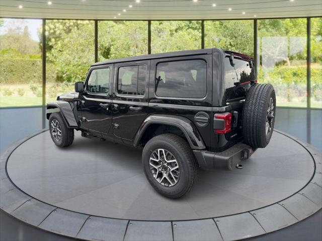 2026 Jeep Wrangler 4-Door Sahara 4x4