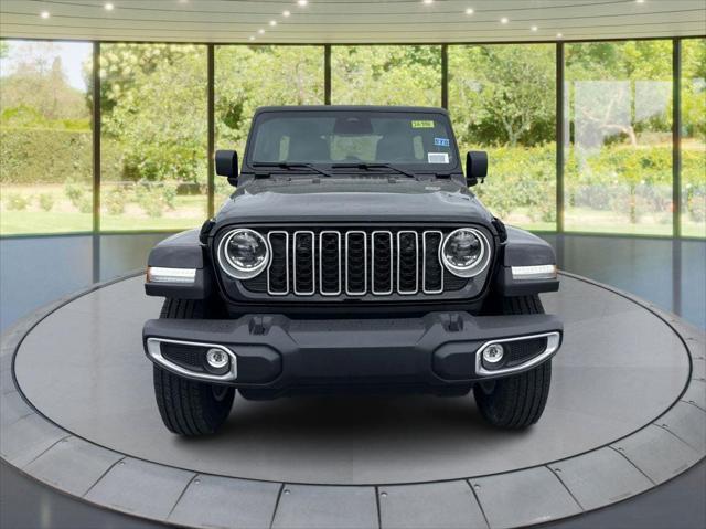 2026 Jeep Wrangler 4-Door Sahara 4x4