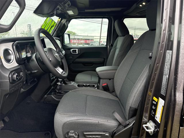 2026 Jeep Wrangler 4-Door Sahara 4x4