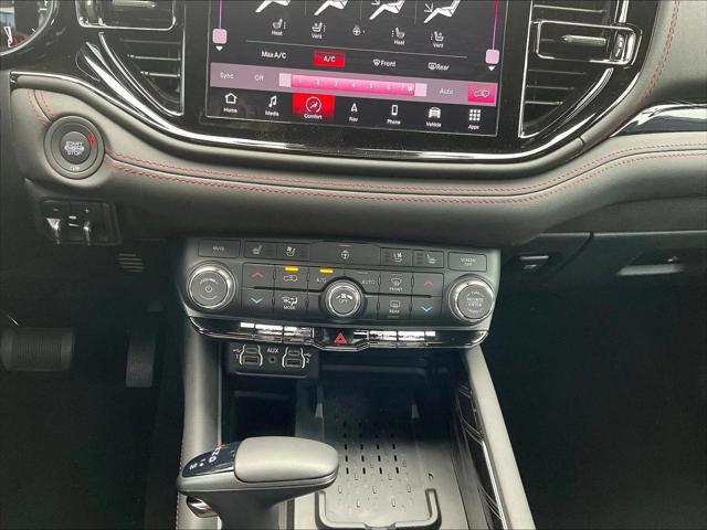2026 Dodge Durango GT Plus AWD HEMI V8