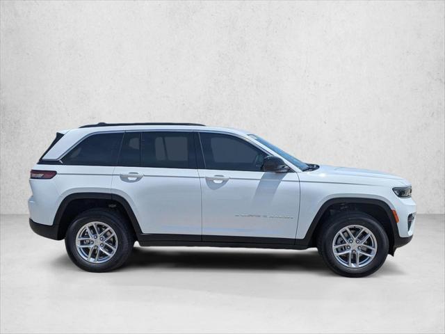 2026 Jeep Grand Cherokee GRAND CHEROKEE LAREDO 4X2