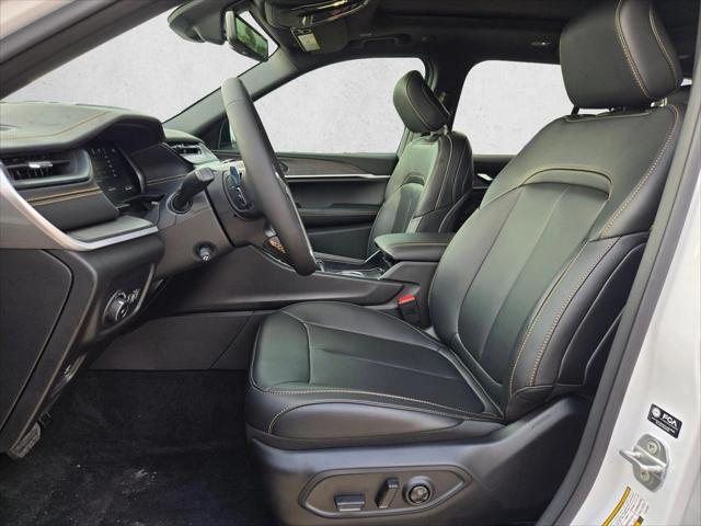 2026 Jeep Grand Cherokee 85th Anniversary Edition