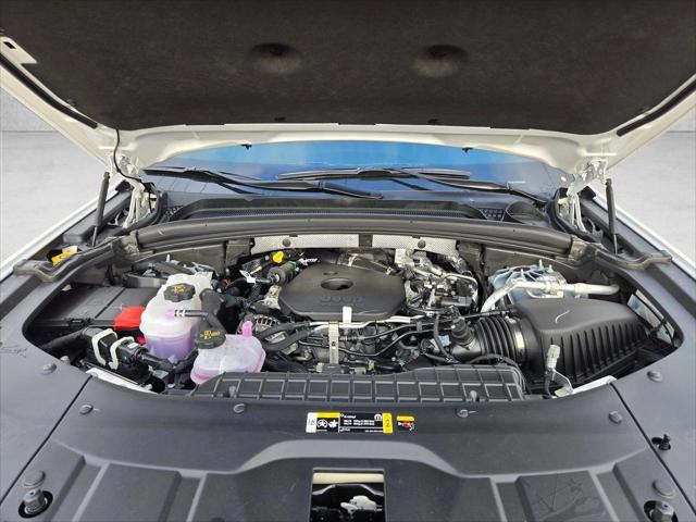 2026 Jeep Grand Cherokee 85th Anniversary Edition