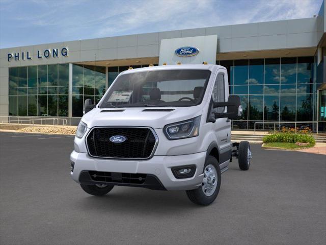 2026 Ford Transit Cutaway Base