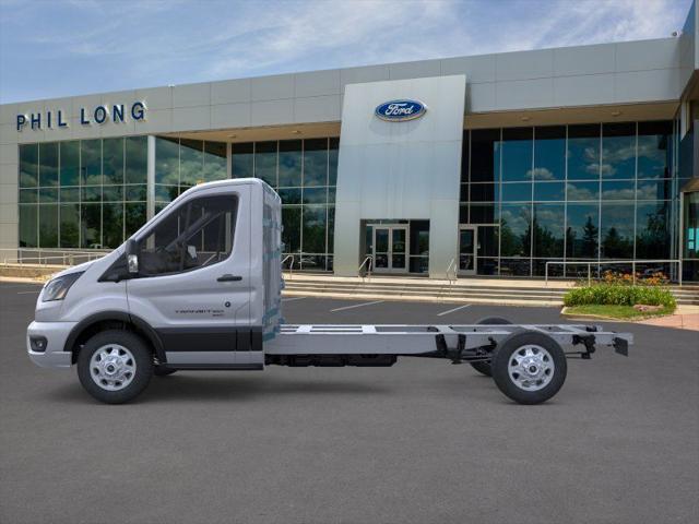 2026 Ford Transit Cutaway Base