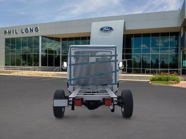 2026 Ford Transit Cutaway Base
