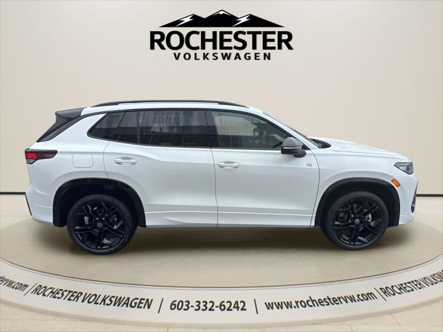 2026 Volkswagen Tiguan SE R-Line Black